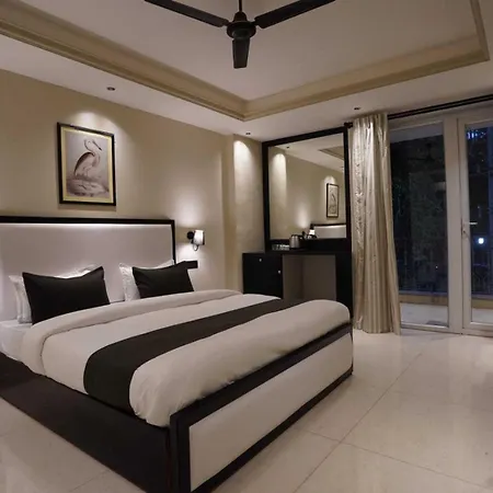 Hotel Grand Max Marina Plaza